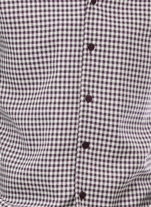 Detail of the exquisite plum mini-checkered fabric of a Montique men's luxury walking suit, showcasing premium quality.