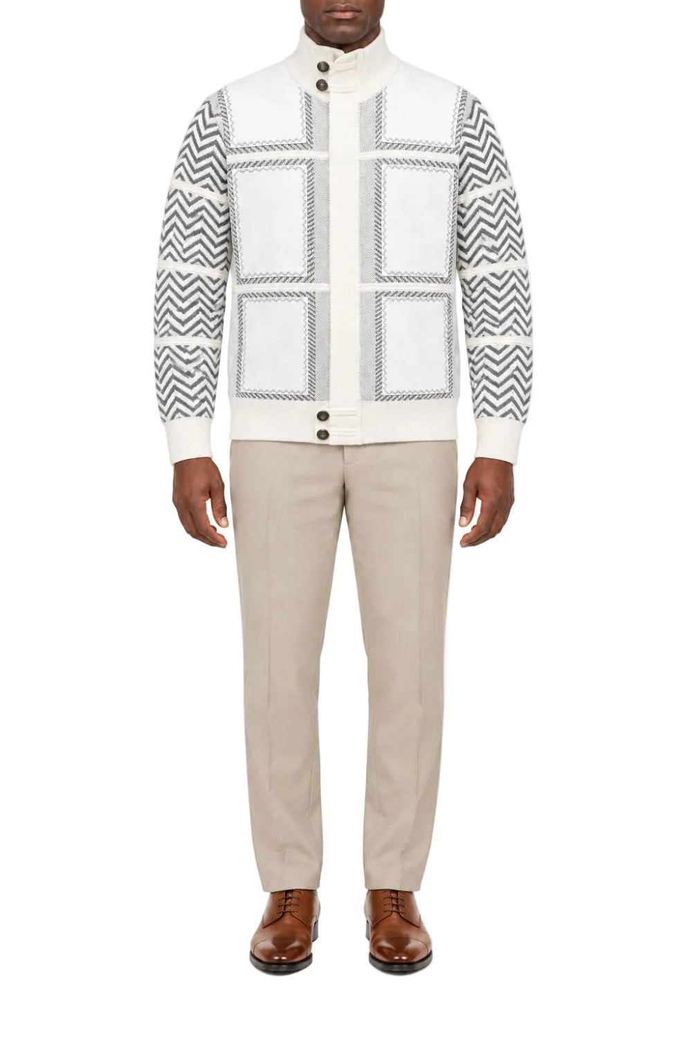 Vue complète du pull homme crème à col montant et zip intégral avec empiècements en suède et motif zigzag