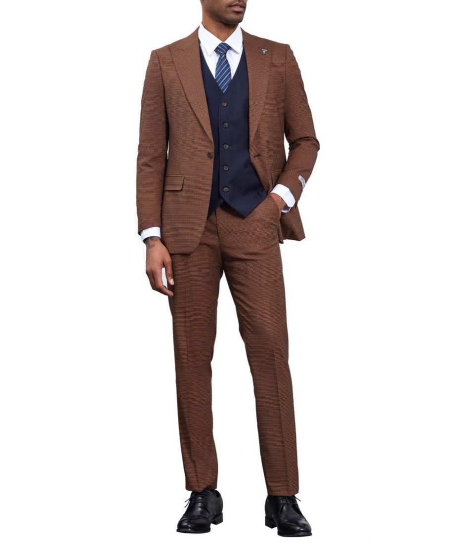 Stacy Adams classic brown Glen Plaid 3-piece suit. Regular fit, big & tall. Sophisticated, affordable deal for men.