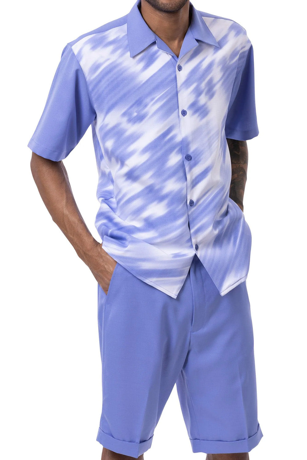 Close-up of the short sleeve on the Montique Blue Print Design Walking Suit shirt, showing collar and buttons.