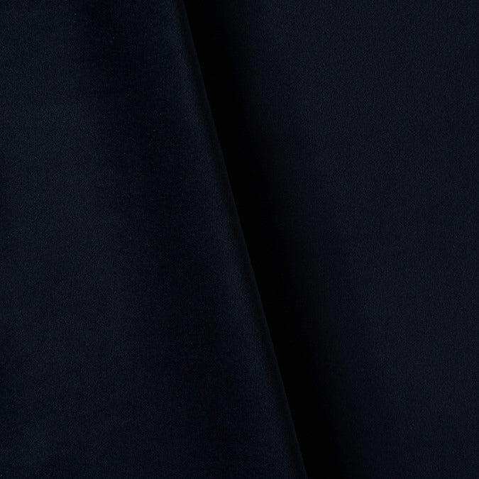 Vinci Atlantis Collection - Navy Regular Fit Double Breasted 2 Piece Suit jacket, solid navy, with peak lapels.