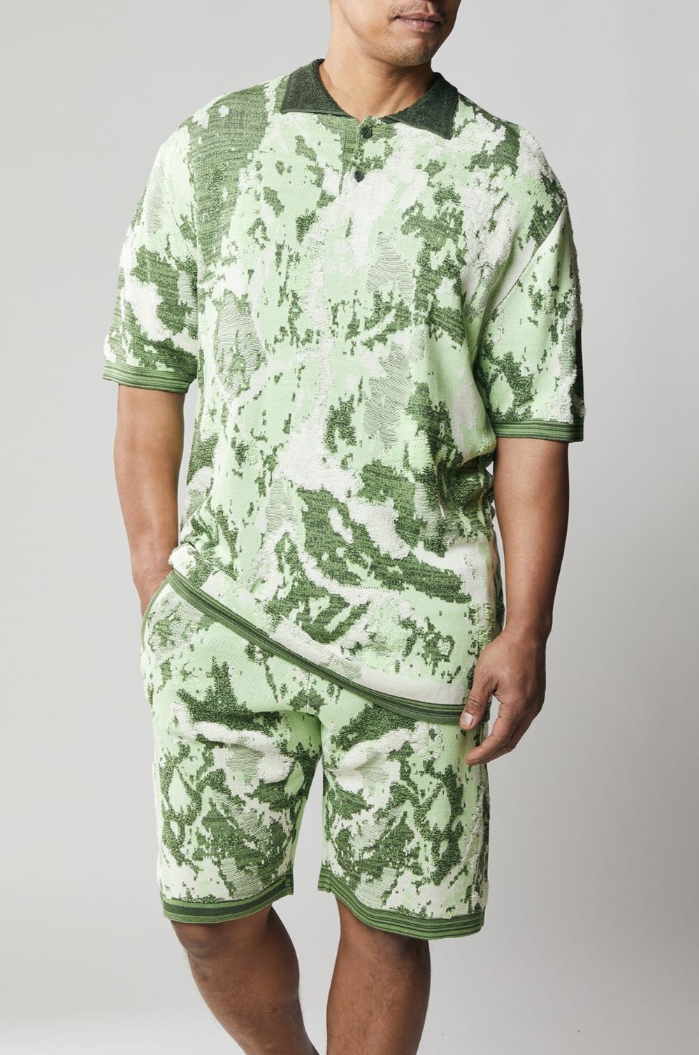 Stacy Adams - Men's Green Abstract Knit Polo Short Set
