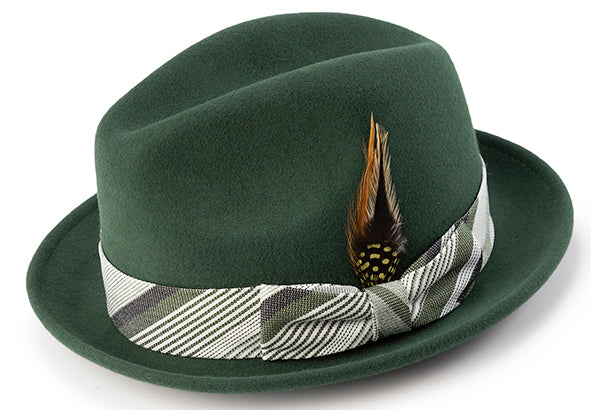 Wool Felt Pinch Front Fedora with Feather Accent in Hunter Green